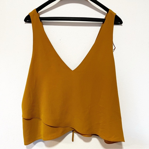 Zara Tops - Zara cute flowy top Mustard yellow size medium